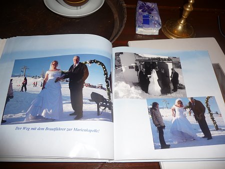 Kattints a k�pre a nagy�t�shoz

C�m:  P1110983.jpg
Megn�zt�k: 829
M�ret:  826,9 KB
Azonos�t�:  1120