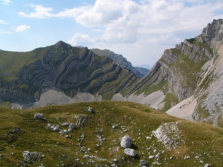 Kattints a k�pre a nagy�t�shoz

C�m:  Durmitor.jpg
Megn�zt�k: 1679
M�ret:  225,0 KB
Azonos�t�:  39