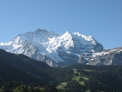 Sv�jc, a Jungfrau csoport, SzG3