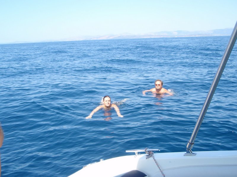 Egy kis uszi a 54m m�ly v�zben ..