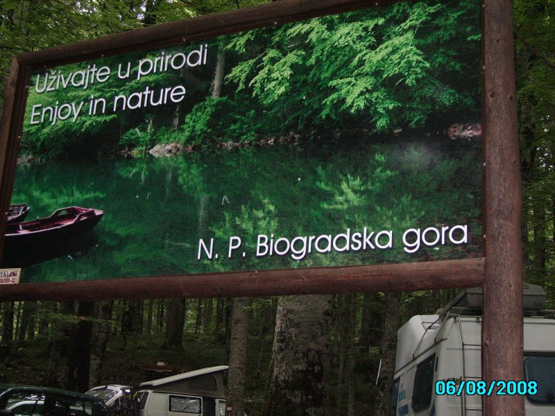 A K�P MAG��RT BESZ�L