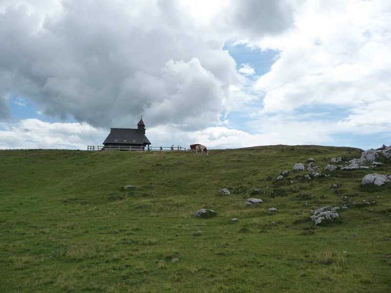 Templom a hegy tetejn